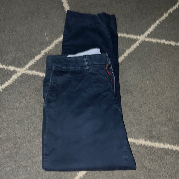 Tommy Hilfiger Mens Slim Fit Blue Chino Pants Size 33x32 - Picture 2 of 7